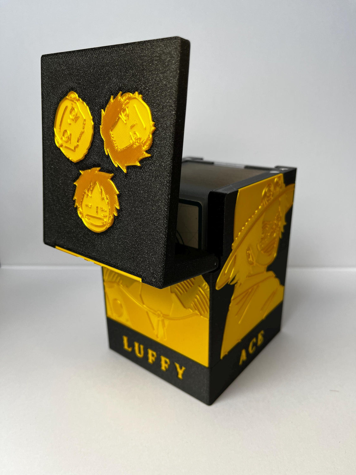 BY Luffy Leader Deck Box
